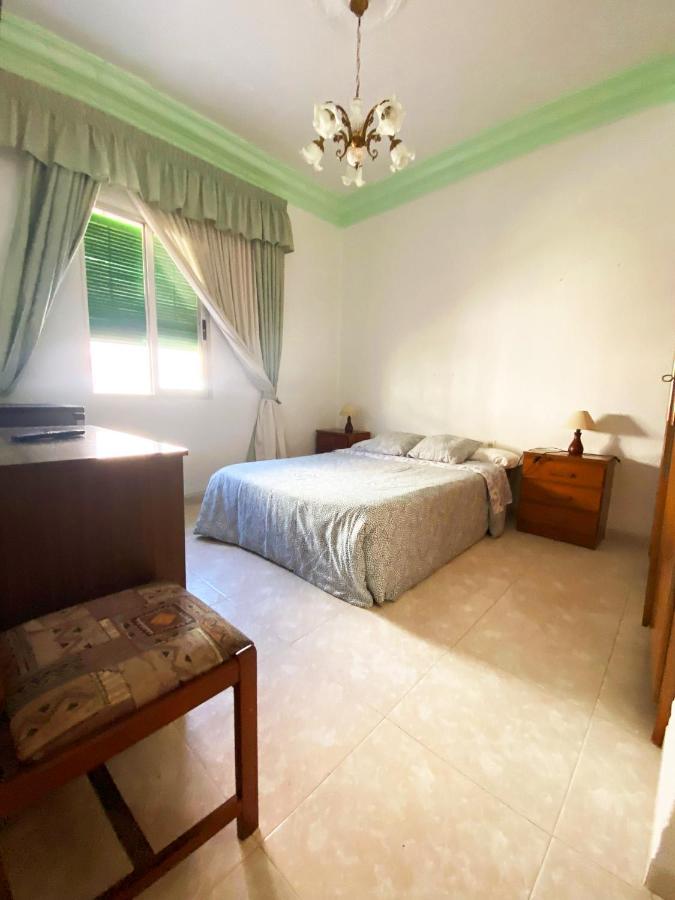 La Malvarrosa Beach Rooms In Shared Apartment Valensiya Dış mekan fotoğraf